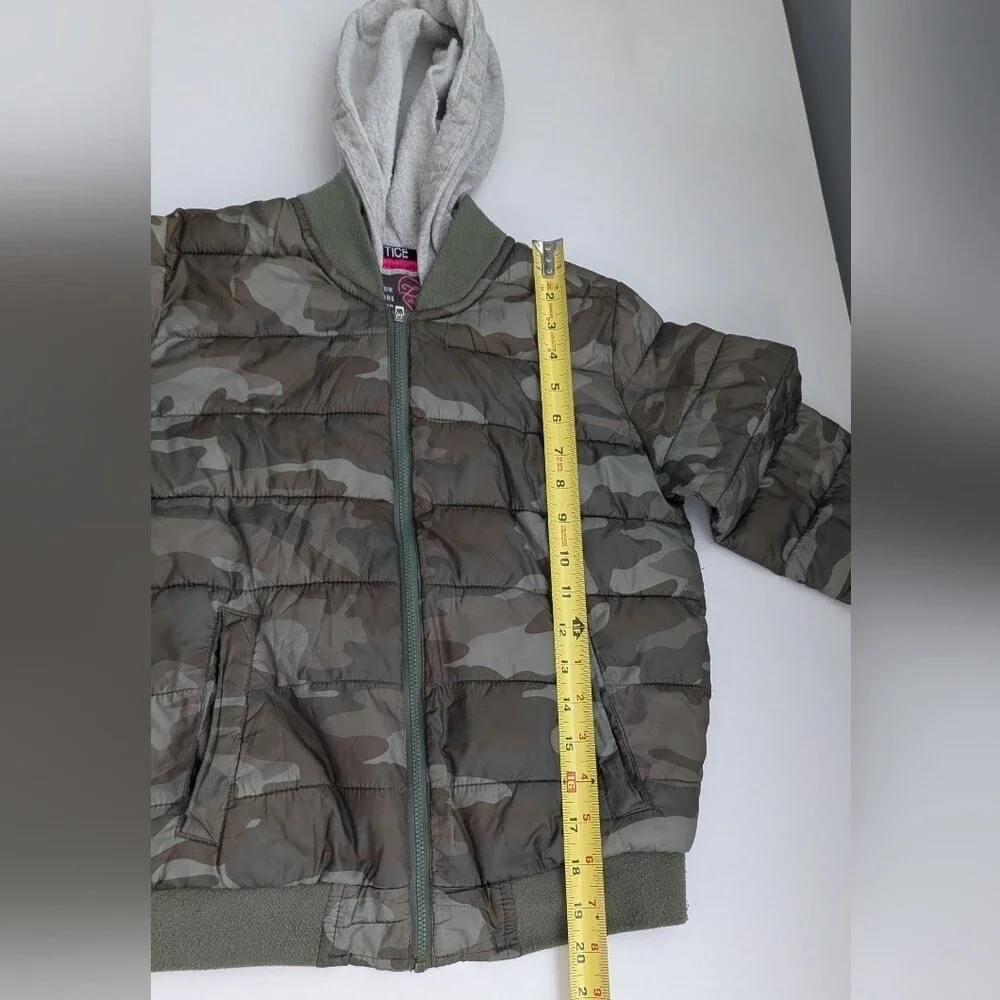 Justice Girls (Size 8)Camouflage Puffer Jacket w/Jersey Hood & Full Zipper Front